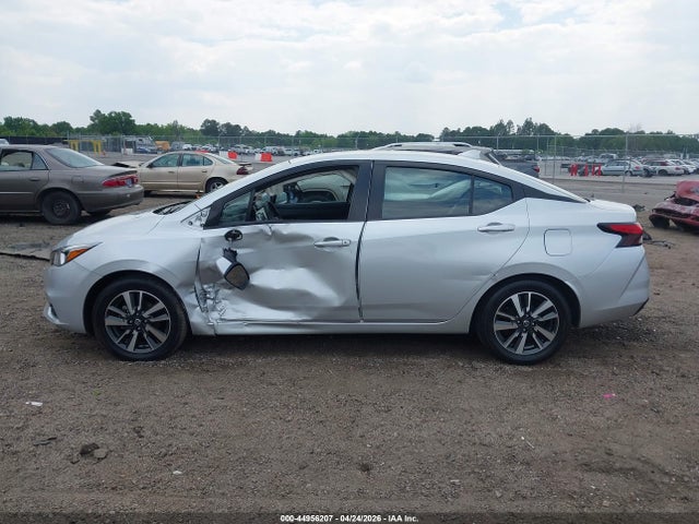 Продаж на аукціоні авто 2022 Nissan Versa 1.6 Sv Xtronic Cvt, vin: 3N1CN8EV7NL859536, номер лоту: 44956207
