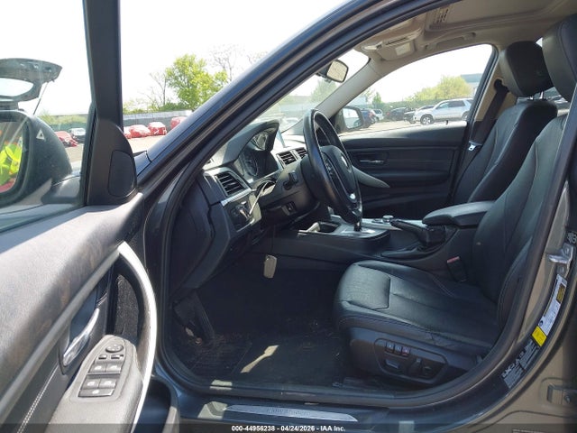 44956238 :رقم المزاد ، WBA3B9C58DF586112 vin ، 2013 Bmw 335i Xdrive مزاد بيع