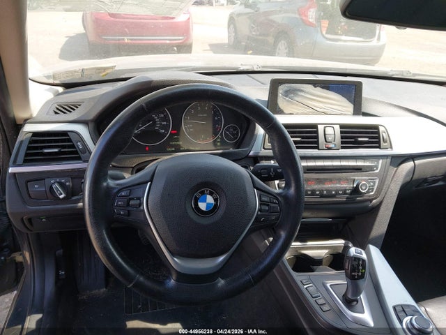 44956238 :رقم المزاد ، WBA3B9C58DF586112 vin ، 2013 Bmw 335i Xdrive مزاد بيع