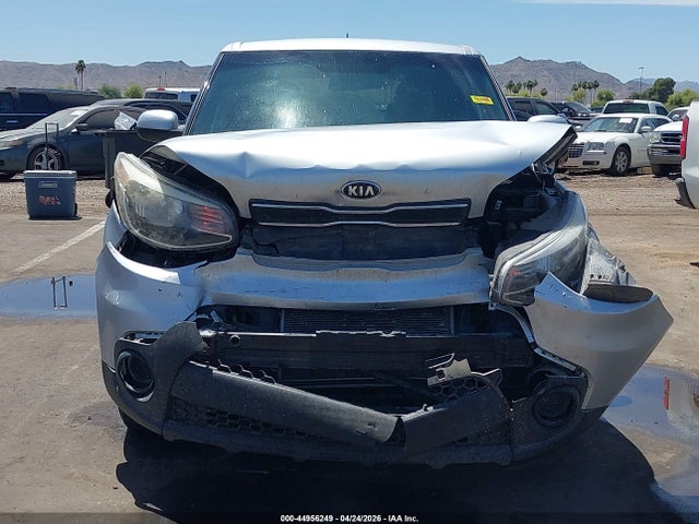 2018 Kia Soul მანქანა იყიდება აუქციონზე, vin: KNDJN2A26J7537935, აუქციონის ნომერი: 44956249