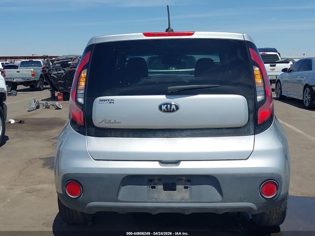 2018 Kia Soul მანქანა იყიდება აუქციონზე, vin: KNDJN2A26J7537935, აუქციონის ნომერი: 44956249