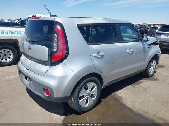 2018 Kia Soul მანქანა იყიდება აუქციონზე, vin: KNDJN2A26J7537935, აუქციონის ნომერი: 44956249