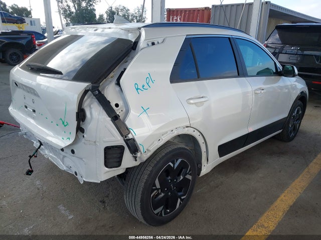 2024 Kia Niro Ev Wind მანქანა იყიდება აუქციონზე, vin: KNDCR3L16R5095754, აუქციონის ნომერი: 44956256
