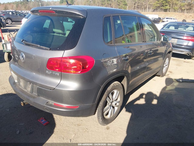 2012 Volkswagen Tiguan Le მანქანა იყიდება აუქციონზე, vin: WVGAV7AX2CW004414, აუქციონის ნომერი: 44956260