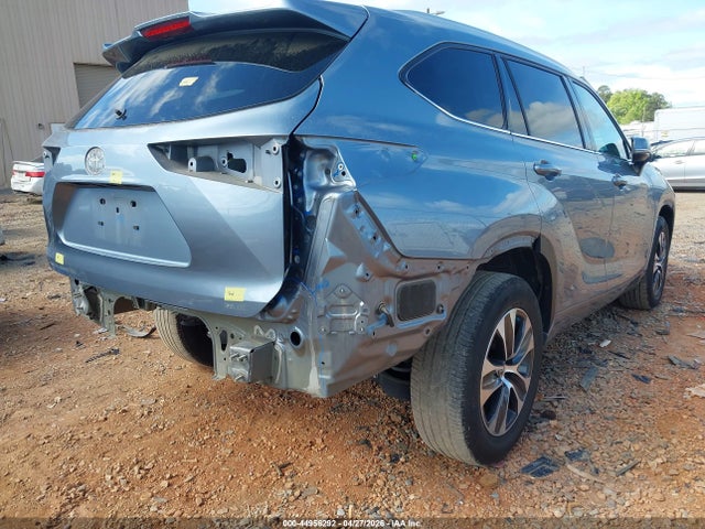 2022 Toyota Highlander Xle მანქანა იყიდება აუქციონზე, vin: 5TDGZRAH1NS127552, აუქციონის ნომერი: 44956292