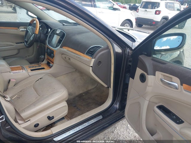 44956303 :رقم المزاد ، 2C3CCAKT5CH238335 vin ، 2012 Chrysler 300c Awd مزاد بيع