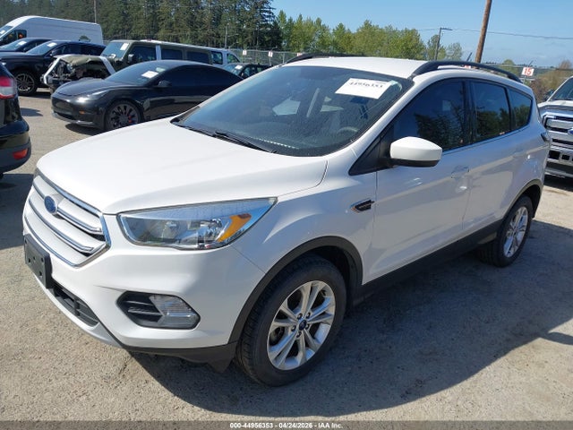 1FMCU9GD7JUA65223 Ford ESCAPE SE
