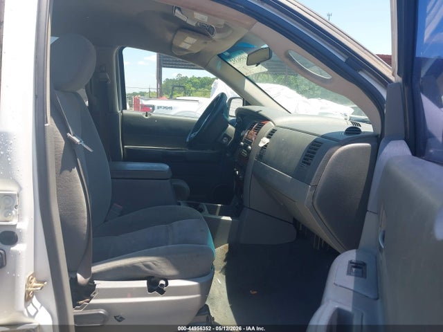 44956352 :رقم المزاد ، 1D4HB48D35F592111 vin ، 2005 Dodge Durango Slt مزاد بيع