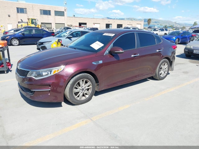 KIA Optima Lx 2016 5XXGT4L38GG061303 Image 2