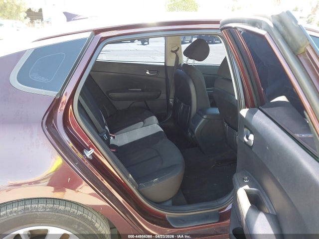 KIA Optima Lx 2016 5XXGT4L38GG061303 Image 8