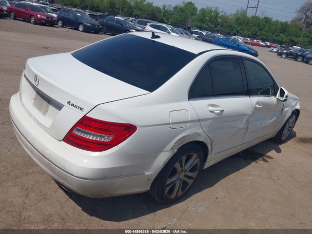 Aukcja sprzedaży 2013 Mercedes-benz C 300 Luxury 4matic/sport 4matic, vin: WDDGF8AB8DR291902, numer aukcji: 44956365