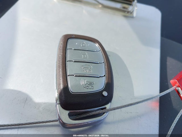 Продажа на аукционе авто 2020 Hyundai Ioniq Hybrid Blue, vin: KMHC65LC8LU230912, номер лота: 44956370