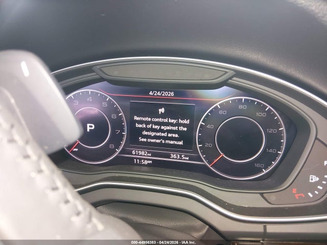 2018 Audi Q5 2.0t Premium/2.0t Tech Premium მანქანა იყიდება აუქციონზე, vin: WA1BNAFY4J2244117, აუქციონის ნომერი: 44956383