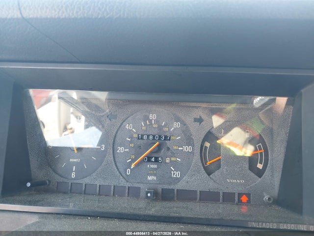 1991 Volvo 240 Se მანქანა იყიდება აუქციონზე, vin: YV1AA8858M1887146, აუქციონის ნომერი: 44956413