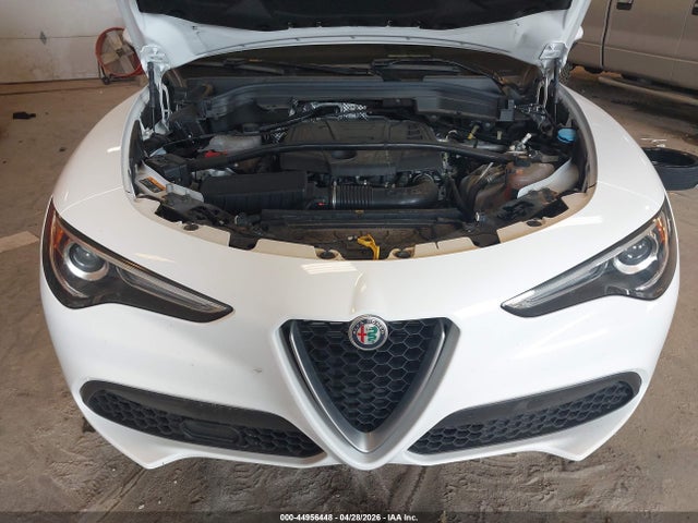 2021 Alfa Romeo Stelvio Awd მანქანა იყიდება აუქციონზე, vin: ZASPAKAN3M7D02677, აუქციონის ნომერი: 44956448
