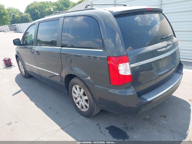 2011 Chrysler Town & Country Touring-l მანქანა იყიდება აუქციონზე, vin: 2A4RR8DG1BR677497, აუქციონის ნომერი: 44956456