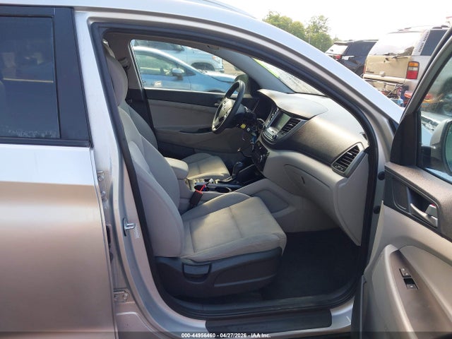 Продажа на аукционе авто 2018 Hyundai Tucson Sel, vin: KM8J33A40JU662620, номер лота: 44956460