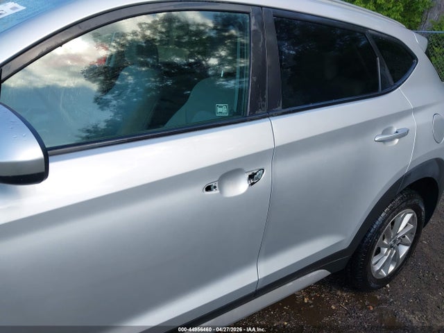 Продажа на аукционе авто 2018 Hyundai Tucson Sel, vin: KM8J33A40JU662620, номер лота: 44956460