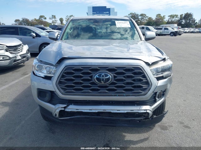 2022 Toyota Tacoma Sr მანქანა იყიდება აუქციონზე, vin: 3TYRX5GNXNT052035, აუქციონის ნომერი: 44956497
