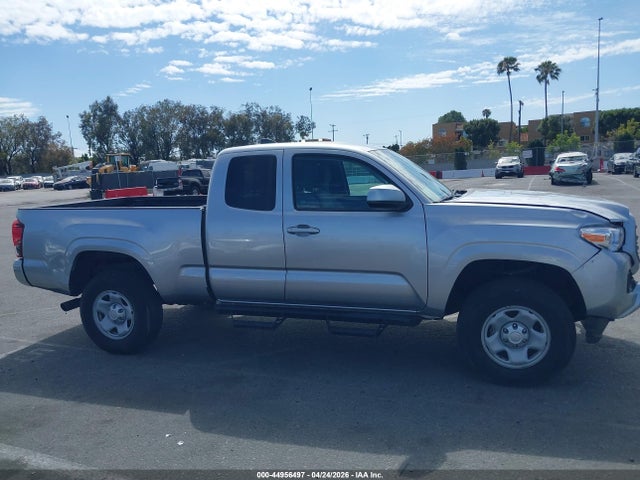 2022 Toyota Tacoma Sr მანქანა იყიდება აუქციონზე, vin: 3TYRX5GNXNT052035, აუქციონის ნომერი: 44956497