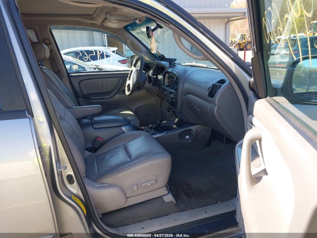 2003 Toyota Sequoia Limited V8 მანქანა იყიდება აუქციონზე, vin: 5TDBT48A03S190243, აუქციონის ნომერი: 44956500