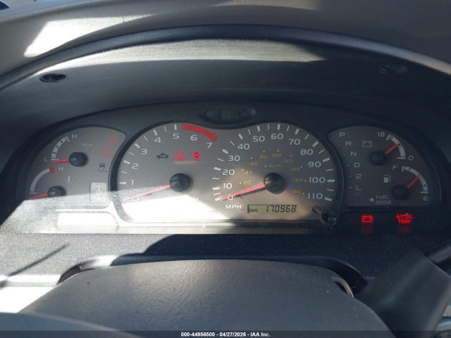 2003 Toyota Sequoia Limited V8 მანქანა იყიდება აუქციონზე, vin: 5TDBT48A03S190243, აუქციონის ნომერი: 44956500