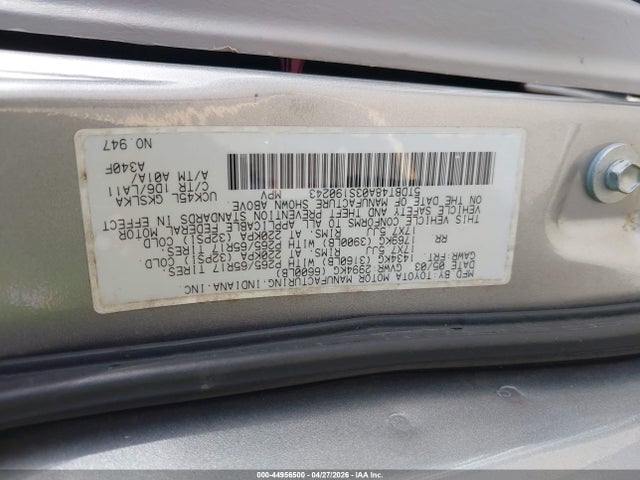 2003 Toyota Sequoia Limited V8 მანქანა იყიდება აუქციონზე, vin: 5TDBT48A03S190243, აუქციონის ნომერი: 44956500