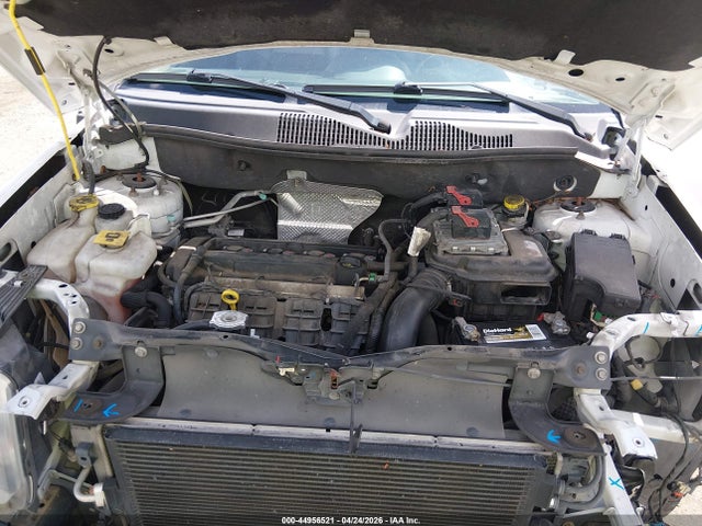 1C4NJCEA9GD599537 Jeep Compass Latitude