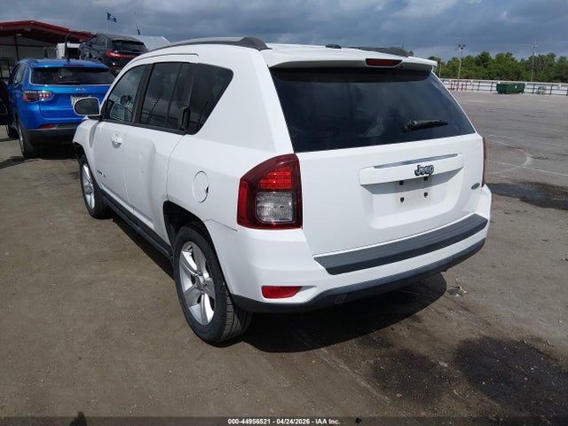 1C4NJCEA9GD599537 Jeep Compass Latitude