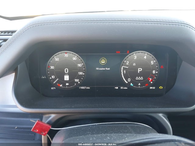 SALEW7EU5S2370787 Land Rover Defender P400 Sedona Red Edition