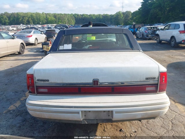 Aukcja sprzedaży 1993 Lincoln Town Car Signature/jack Nicklaus, vin: 1LNLM82W5PY674914, numer aukcji: 44956570