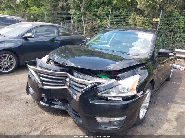 2014 Nissan Altima 2.5 Sl მანქანა იყიდება აუქციონზე, vin: 1N4AL3AP0EC323680, აუქციონის ნომერი: 44956585