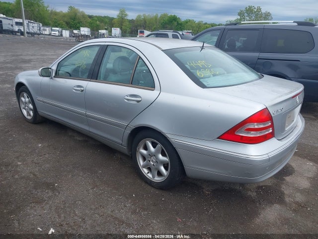 44956586 :رقم المزاد ، WDBRF64J52F135825 vin ، 2002 Mercedes-benz C 320 مزاد بيع