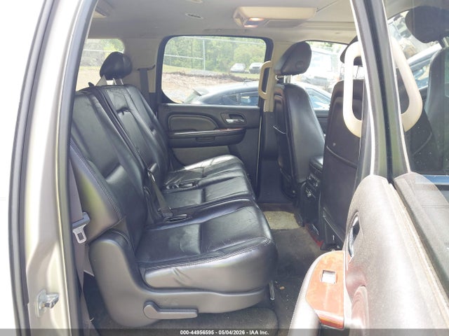 Продаж на аукціоні авто 2007 Cadillac Escalade Esv Standard, vin: 1GYFK66837R227204, номер лоту: 44956595