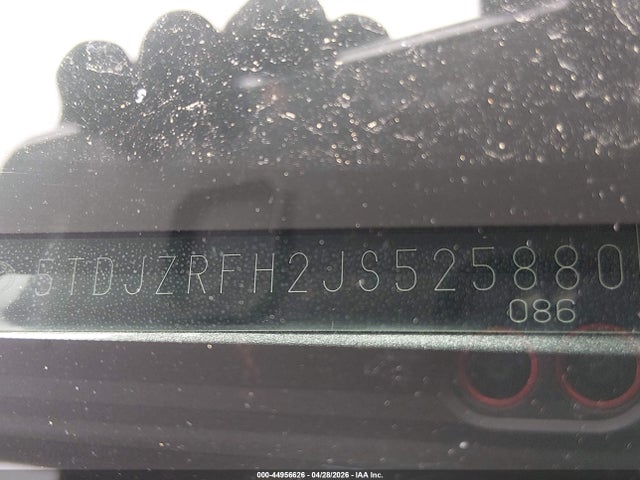 5TDJZRFH2JS525880 Toyota Highlander Xle