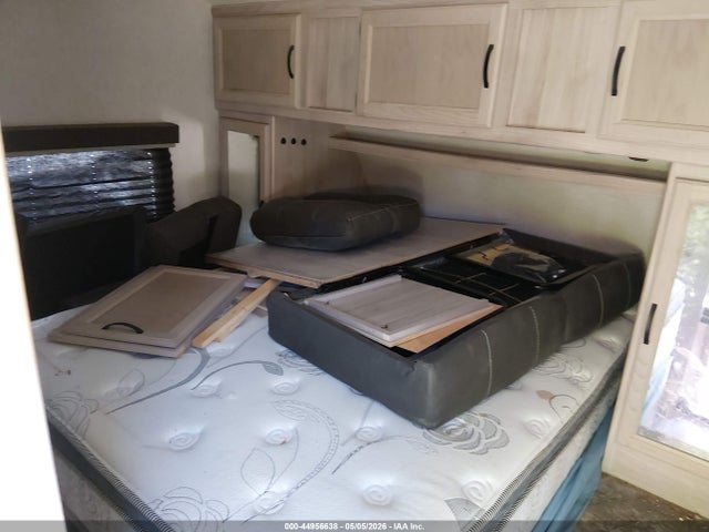 Продаж на аукціоні авто 2021 Coachmen Other, vin: 5ZT2SBVB8MS040845, номер лоту: 44956638