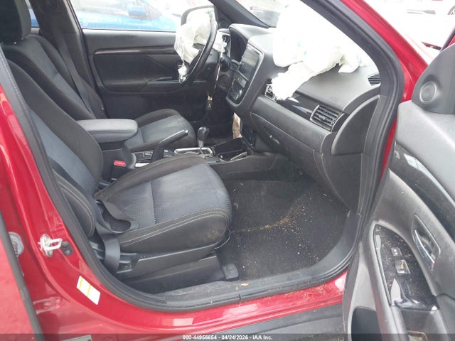 44956654 :رقم المزاد ، JA4AD3A32JZ019093 vin ، 2018 Mitsubishi Outlander Le مزاد بيع