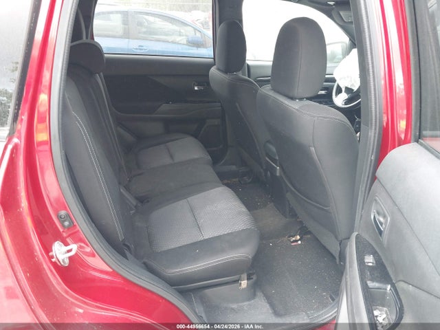 44956654 :رقم المزاد ، JA4AD3A32JZ019093 vin ، 2018 Mitsubishi Outlander Le مزاد بيع