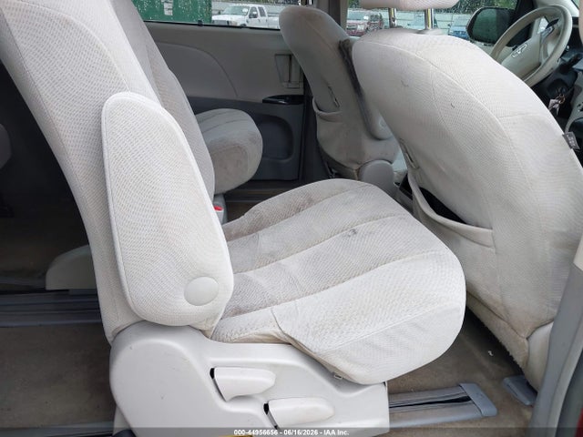 Aukcja sprzedaży 2013 Toyota Sienna Le V6 8 Passenger, vin: 5TDKK3DC6DS311699, numer aukcji: 44956656