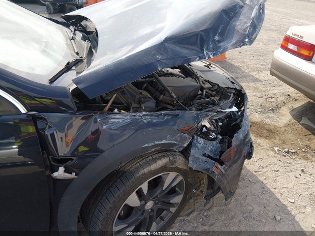 44956676 :رقم المزاد ، W04GV8SX8J1108803 vin ، 2018 Buick Regal Tourx Essence مزاد بيع