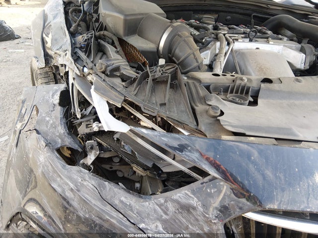 44956676 :رقم المزاد ، W04GV8SX8J1108803 vin ، 2018 Buick Regal Tourx Essence مزاد بيع