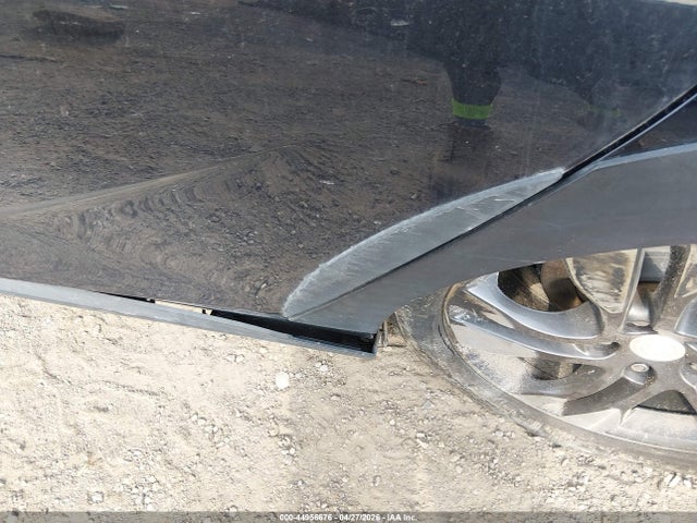 44956676 :رقم المزاد ، W04GV8SX8J1108803 vin ، 2018 Buick Regal Tourx Essence مزاد بيع