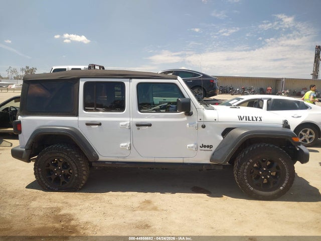 Продажа на аукционе авто 2022 Jeep Wrangler Unlimited Willys 4x4, vin: 1C4HJXDGXNW110753, номер лота: 44956682