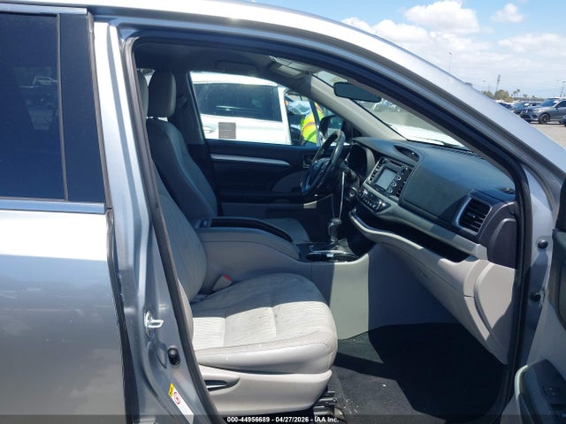 Toyota Highlander Le Plus V6 2014 5TDZKRFH6ES032975 Image 5