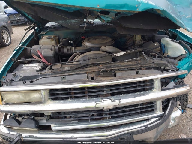 Auction sale of the 1995 Chevrolet Gmt-400 C1500, vin: 2GCEC19K5S1251949, lot number: 44956699