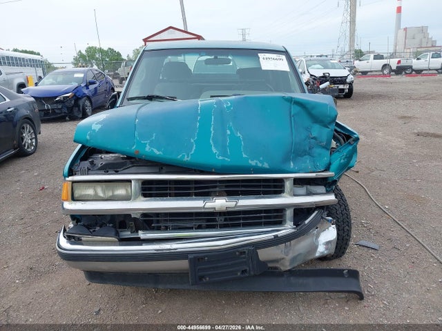 Auction sale of the 1995 Chevrolet Gmt-400 C1500, vin: 2GCEC19K5S1251949, lot number: 44956699