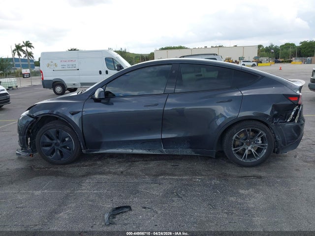 Продаж на аукціоні авто 2024 Tesla Model Y Long Range Single Motor Rear-wheel Drive/rwd, vin: 7SAYGDED8RF164955, номер лоту: 44956710