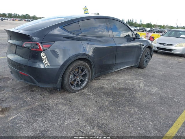 Продаж на аукціоні авто 2024 Tesla Model Y Long Range Single Motor Rear-wheel Drive/rwd, vin: 7SAYGDED8RF164955, номер лоту: 44956710