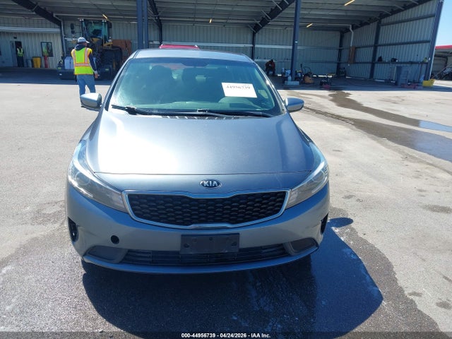 Aukcja sprzedaży 2018 Kia Forte S, vin: 3KPFL4A70JE210661, numer aukcji: 44956739