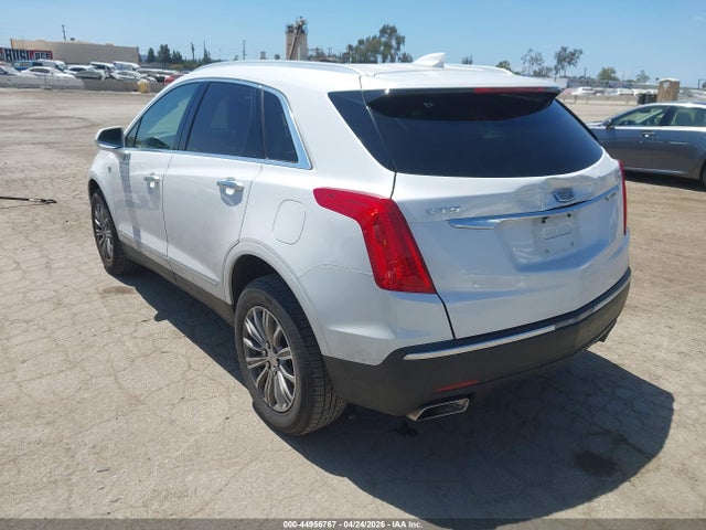 1GYKNCRS5KZ242260 Cadillac XT5 LUXURY